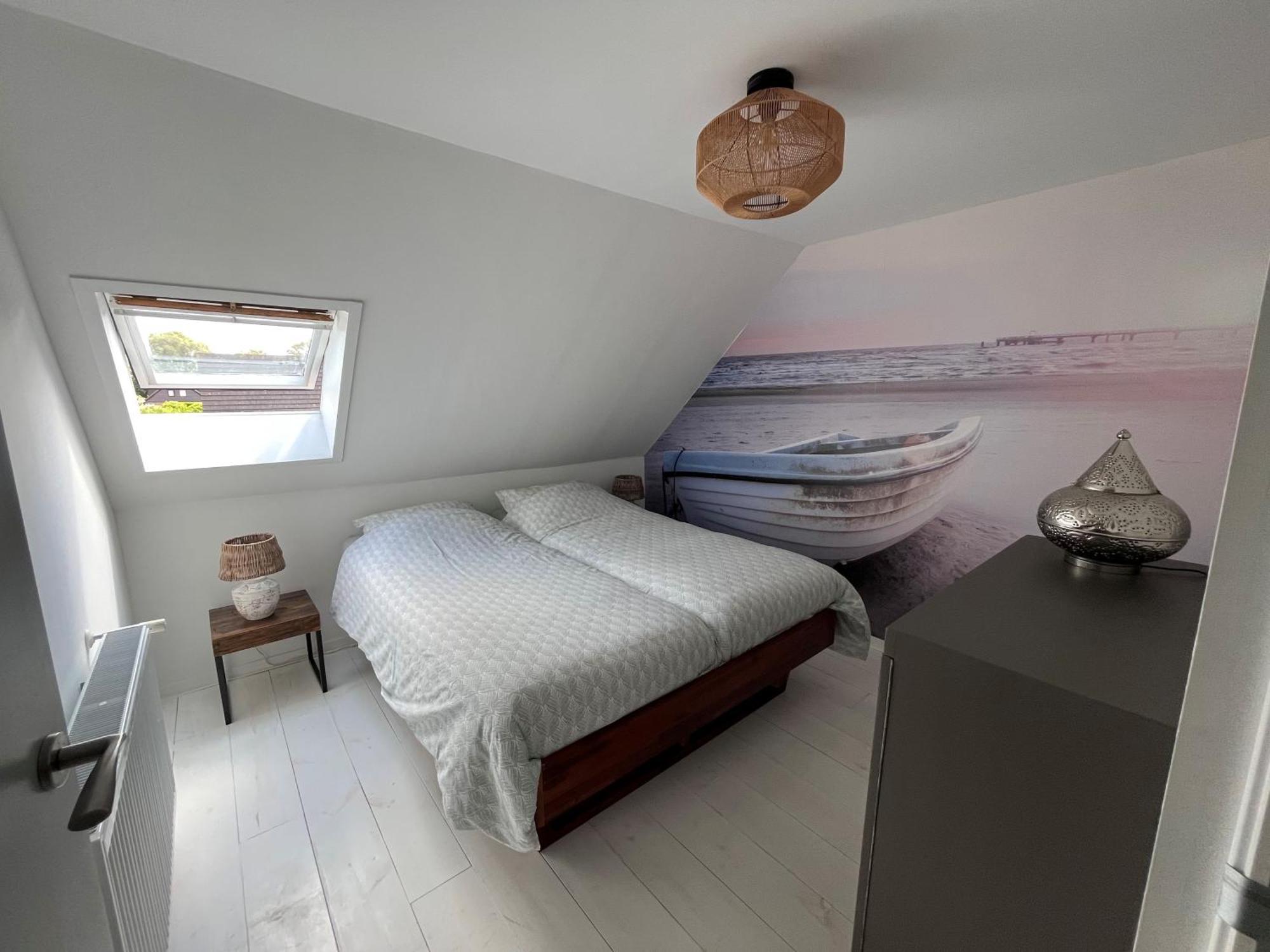Cosy Vacation Home With Large Fenced Garden ブライニッセ エクステリア 写真